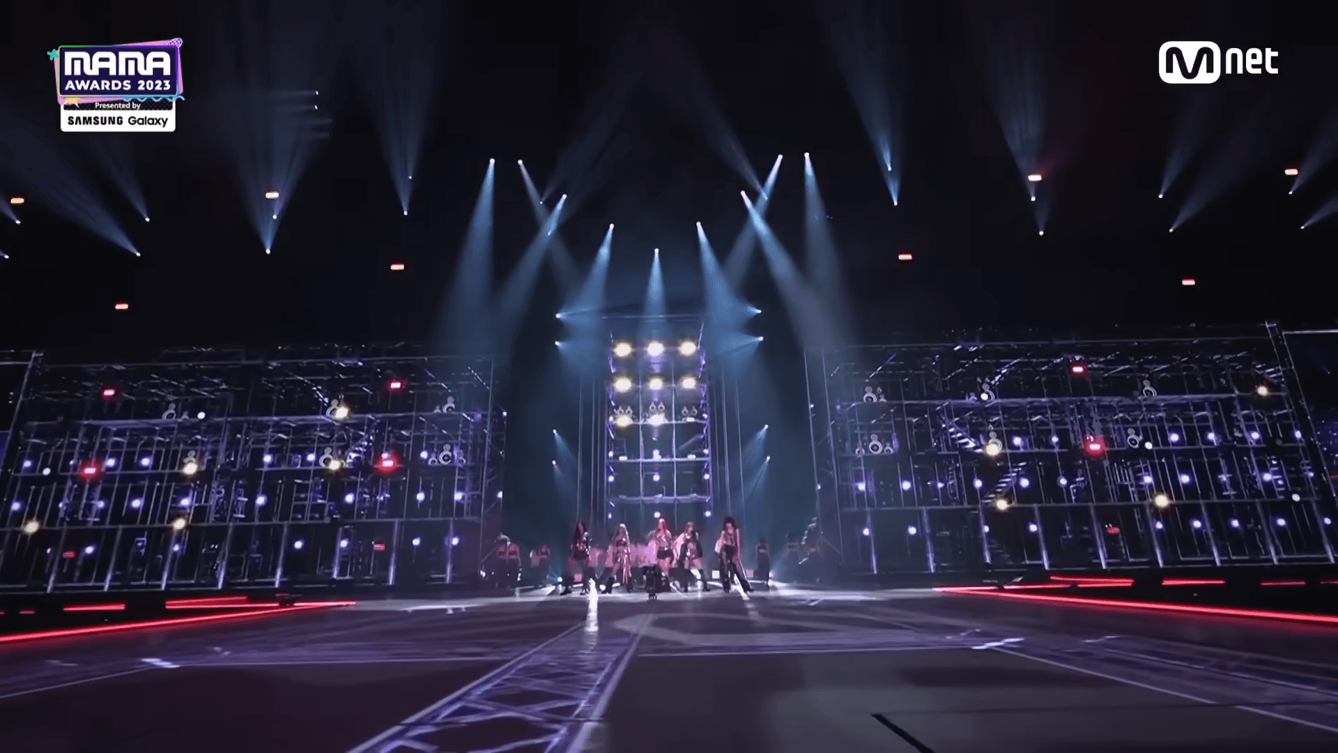 스테이지 AR 프로덕션 — frame 2