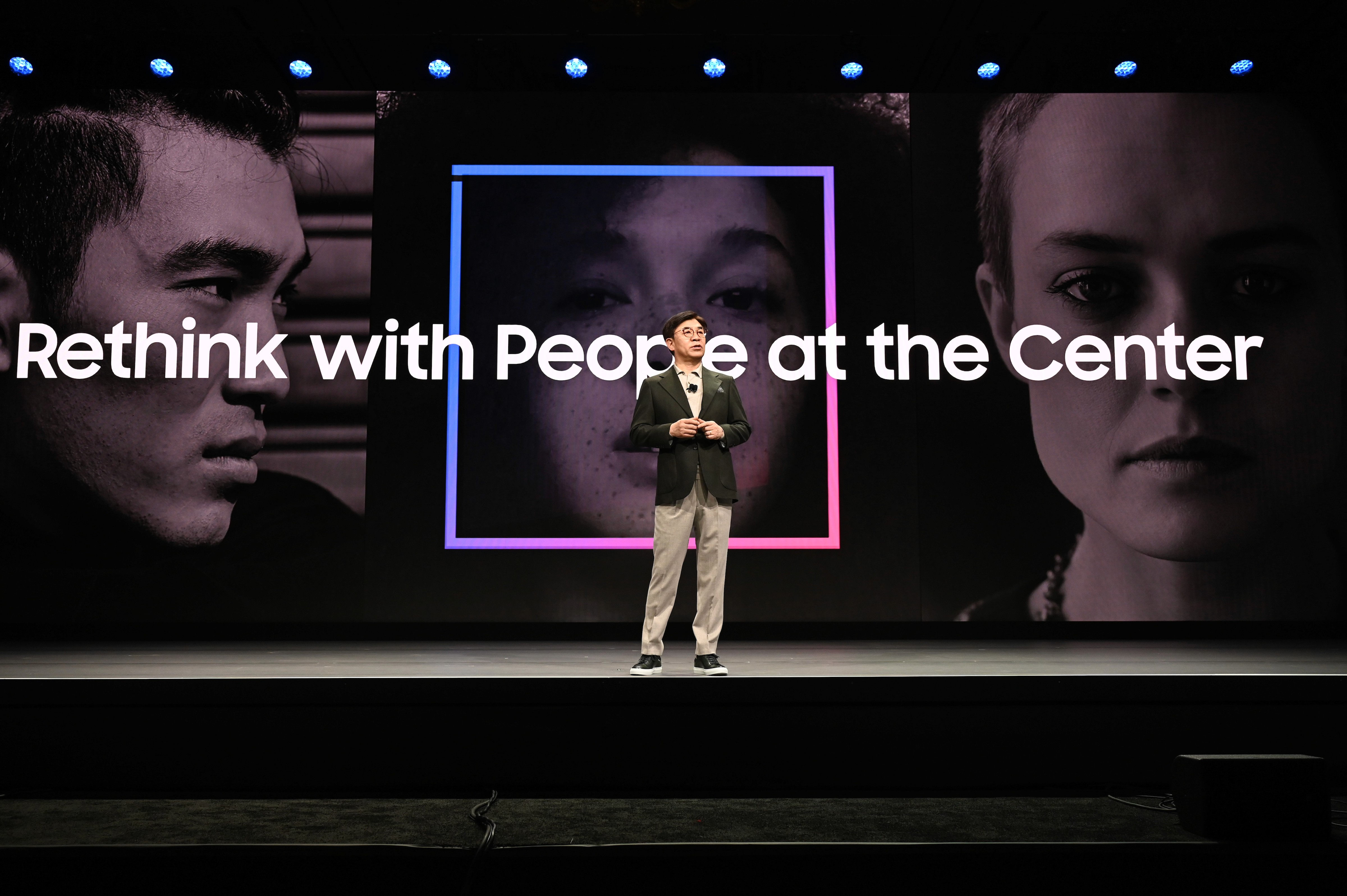 플래그십 키노트 프로덕션